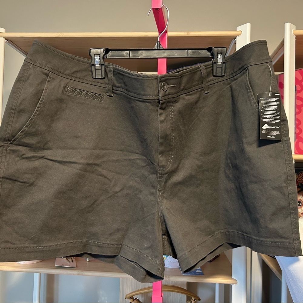 Market & Spruce Gray Casual Shorts size 24W